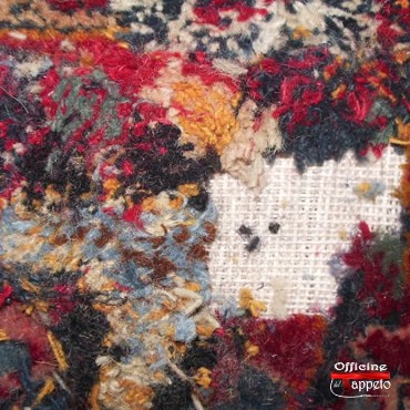 Fase 3 - Annodatura di un tappeto Kashan